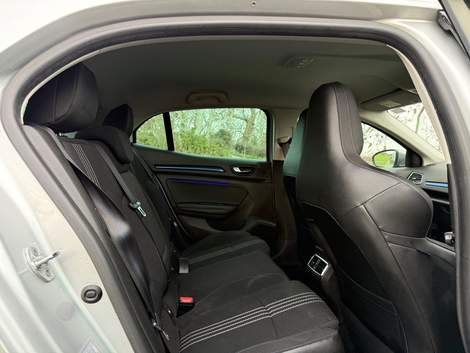 Used Renault Megane 2017 for sale - 76706647: Photo 8