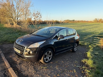Used Peugeot 3008 2013 for sale - 76536940: Photo