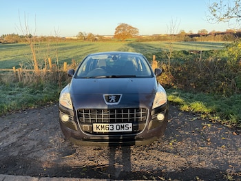 Used Peugeot 3008 2013 for sale - 76536940: Photo