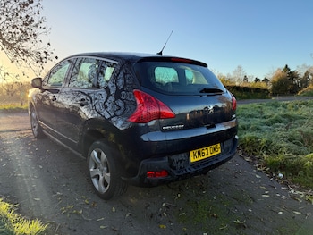 Used Peugeot 3008 2013 for sale - 76536940: Photo