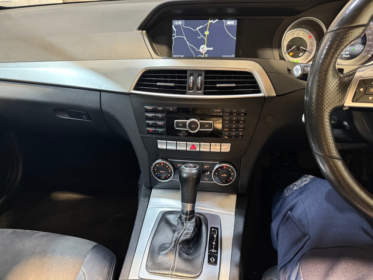 Used Mercedes-Benz C Class 2015 for sale - 77208596: Photo 13