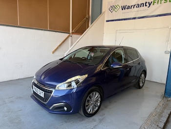 Used Peugeot 208 2016 for sale - 79376421: Photo