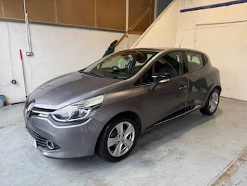 Used Renault Clio 2015 for sale - 79652411: Photo