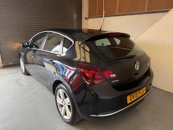 Used Vauxhall Astra 2015 for sale - 78268860: Photo
