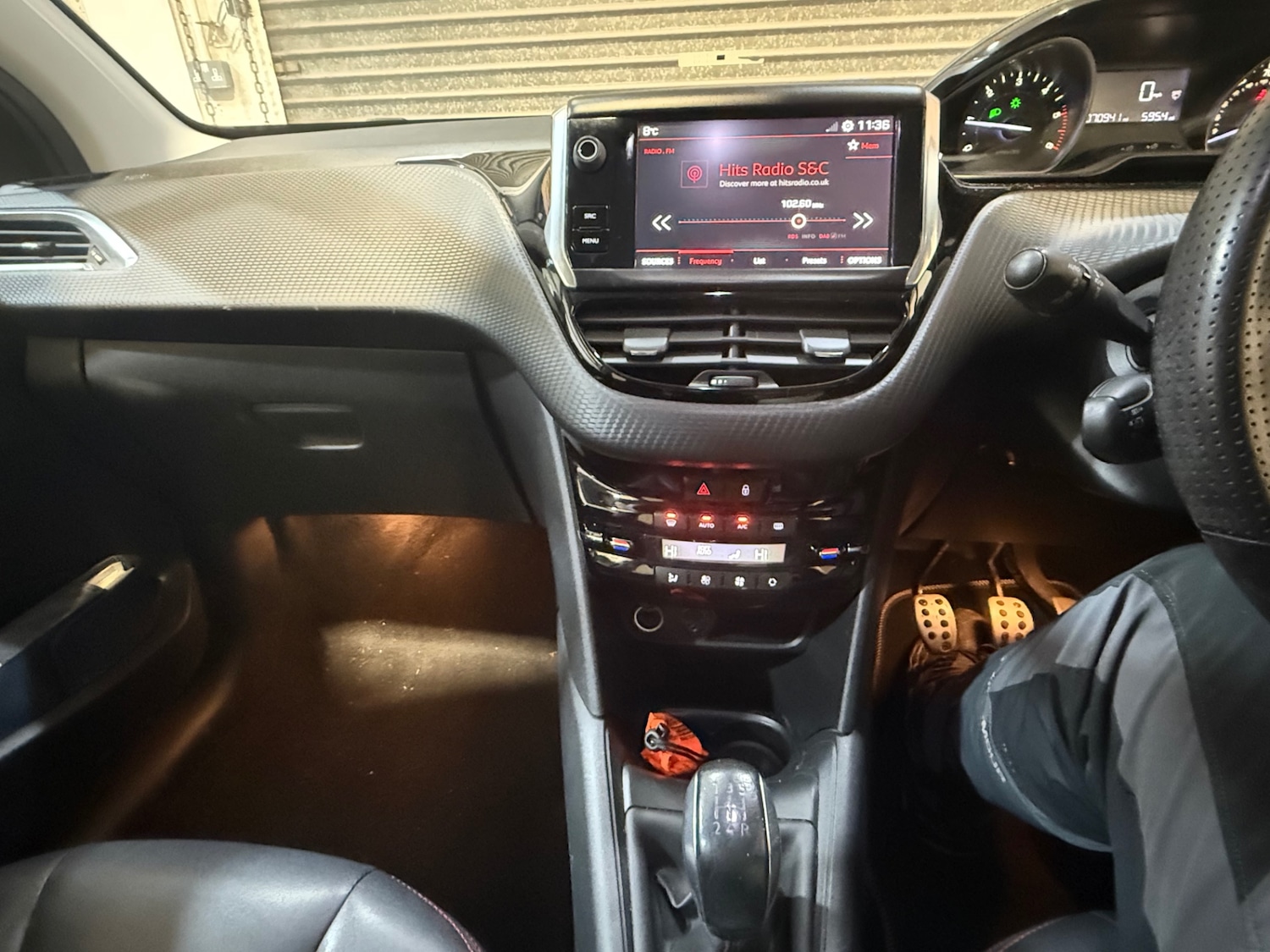 Used Peugeot 208 2017 for sale - 77168747: Photo 12