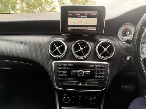 Used Mercedes-Benz A-Class 2012 for sale - 76252821: Photo 14