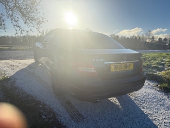 Used Mercedes-Benz C Class 2015 for sale - 76799536: Photo