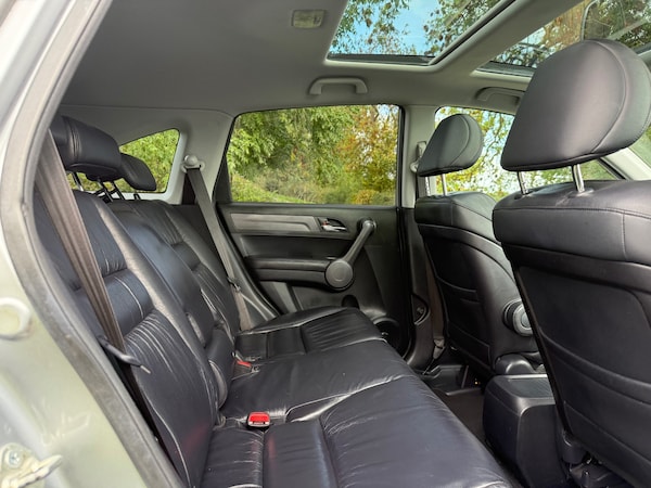 Used Honda CR-V 2009 for sale - 76224226: Photo 9