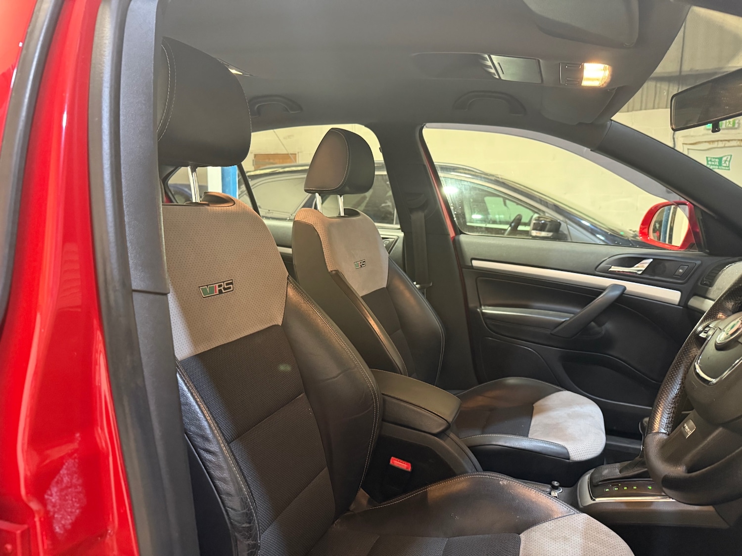 Used Skoda Octavia 2011 for sale - 77604932: Photo 10