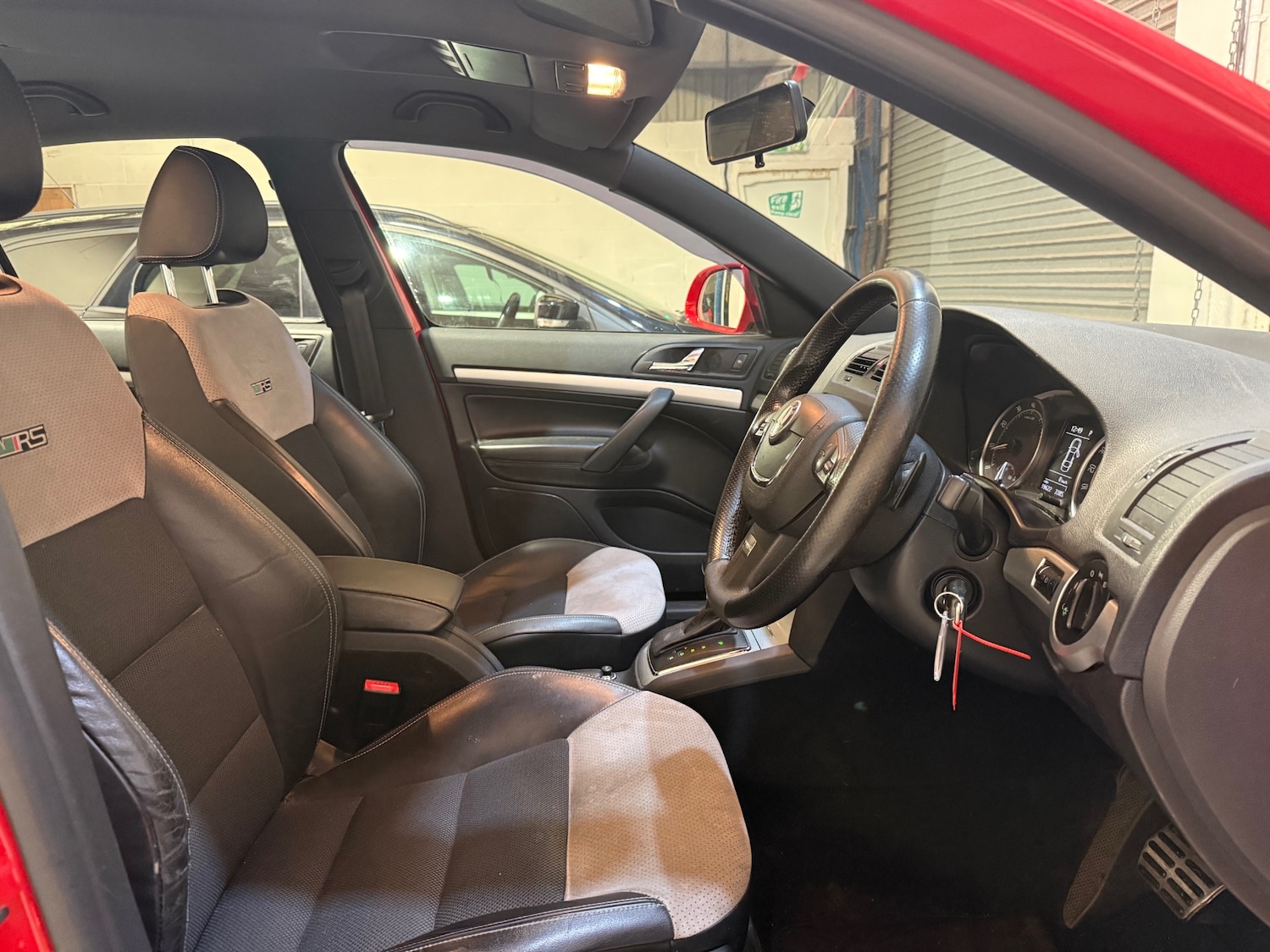 Used Skoda Octavia 2011 for sale - 77604932: Photo 11