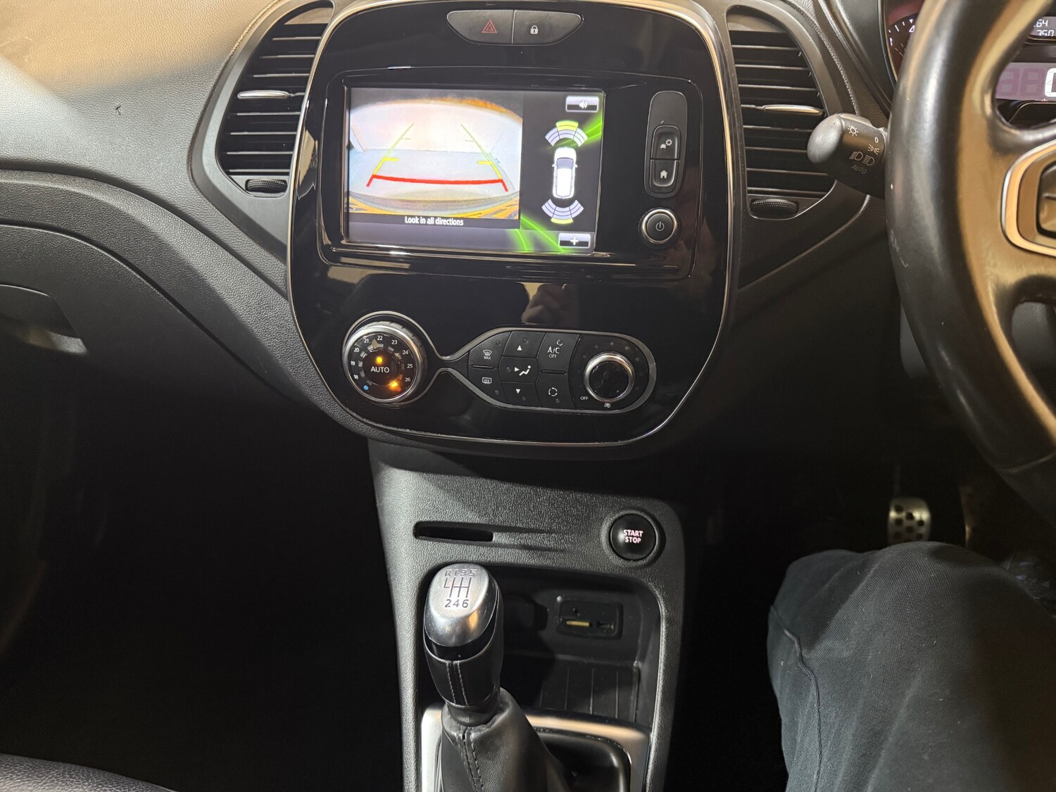 Used Renault Captur 2018 for sale - 77520508: Photo 15