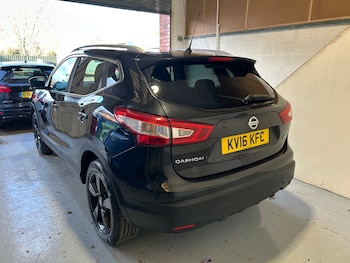 Used Nissan Qashqai 2016 for sale - 77829970: Photo