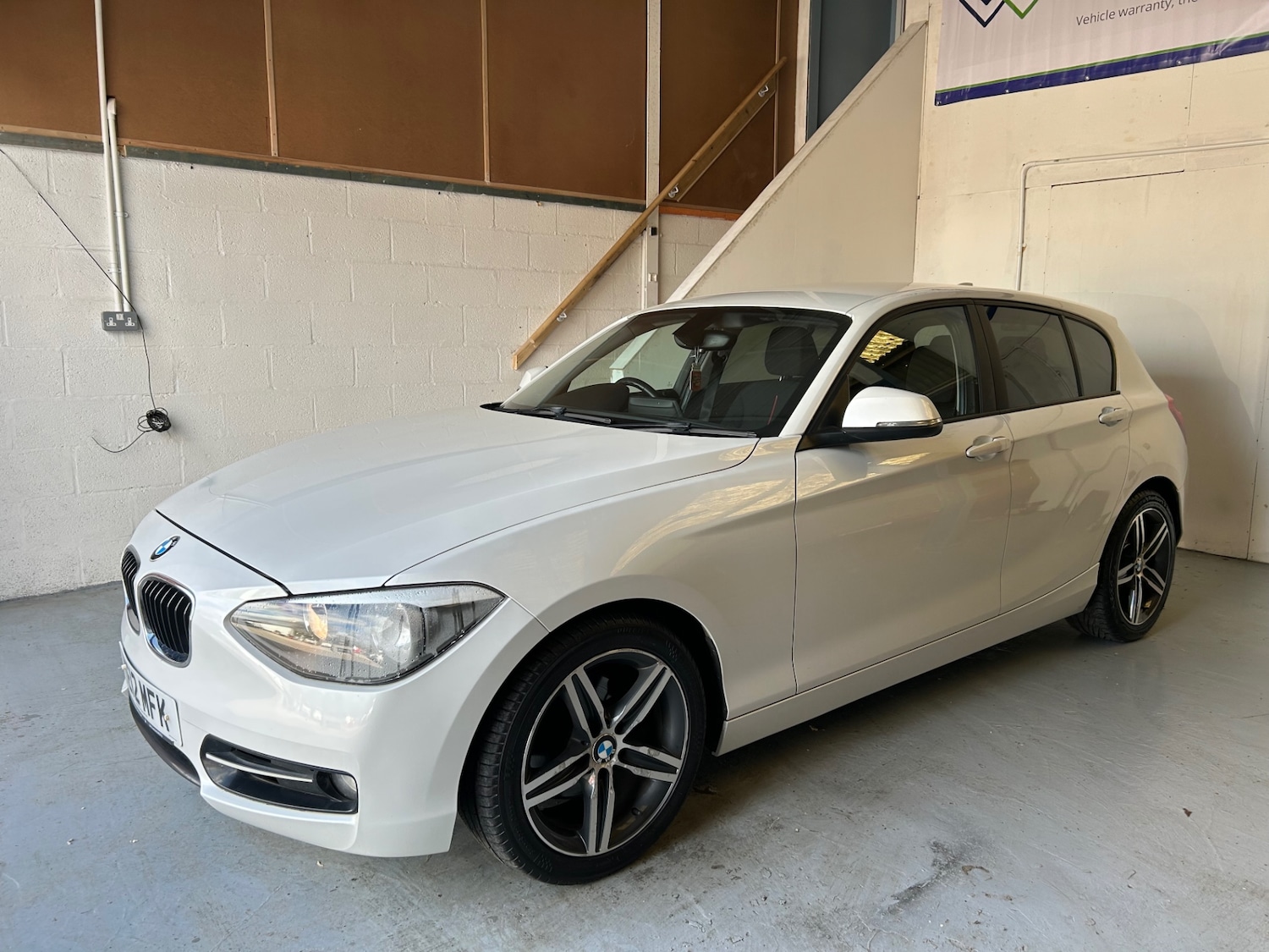 Used BMW 1 Series 2012 for sale - 77998262: Photo 2