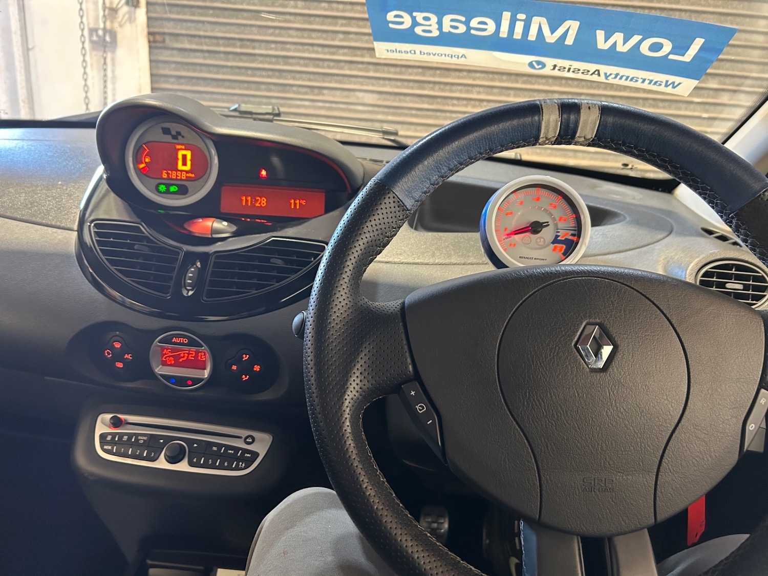 Used Renault Twingo 2011 for sale - 77743205: Photo 17