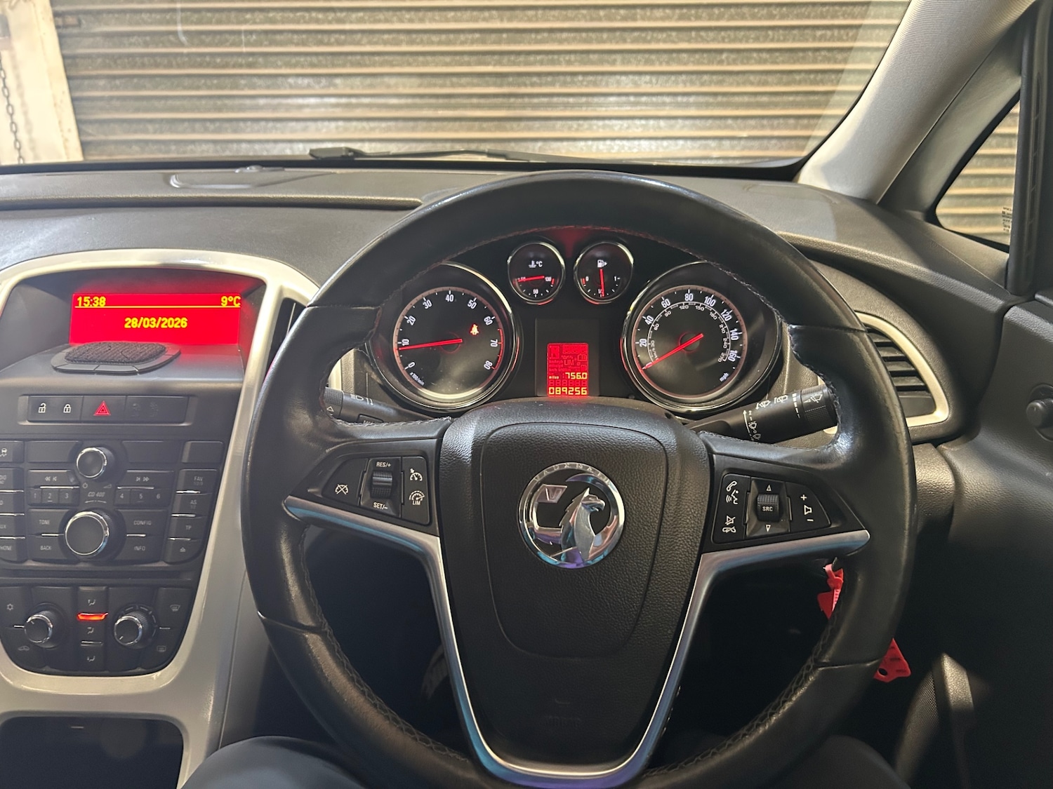 Used Vauxhall Astra 2013 for sale - 78045401: Photo 12