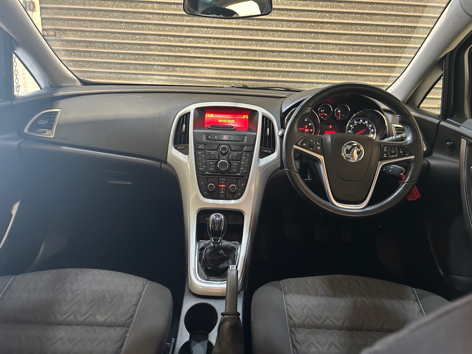 Used Vauxhall Astra 2013 for sale - 78045401: Photo 9