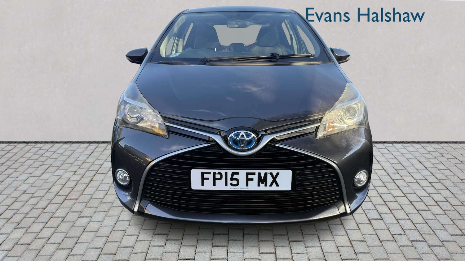 Used Toyota Yaris for sale - 77858853: Photo 4