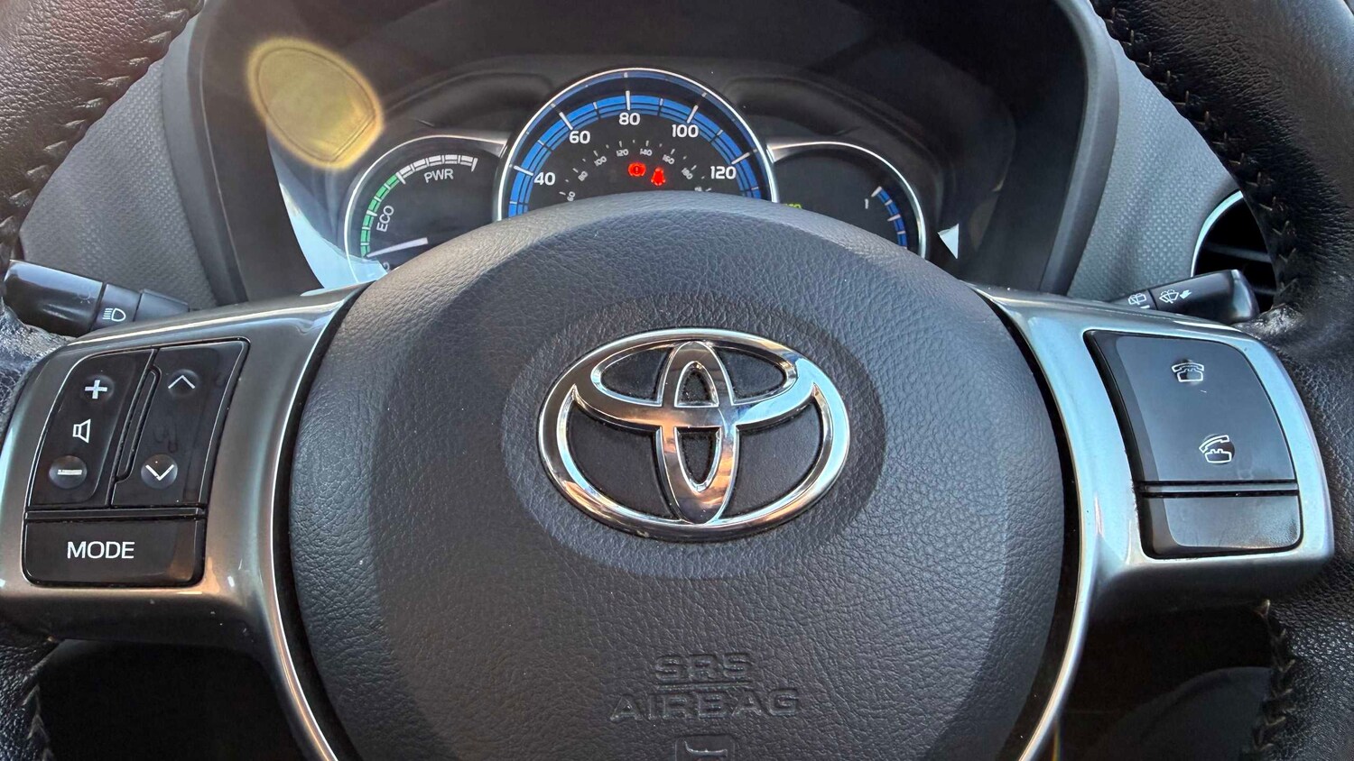 Used Toyota Yaris for sale - 77858853: Photo 9