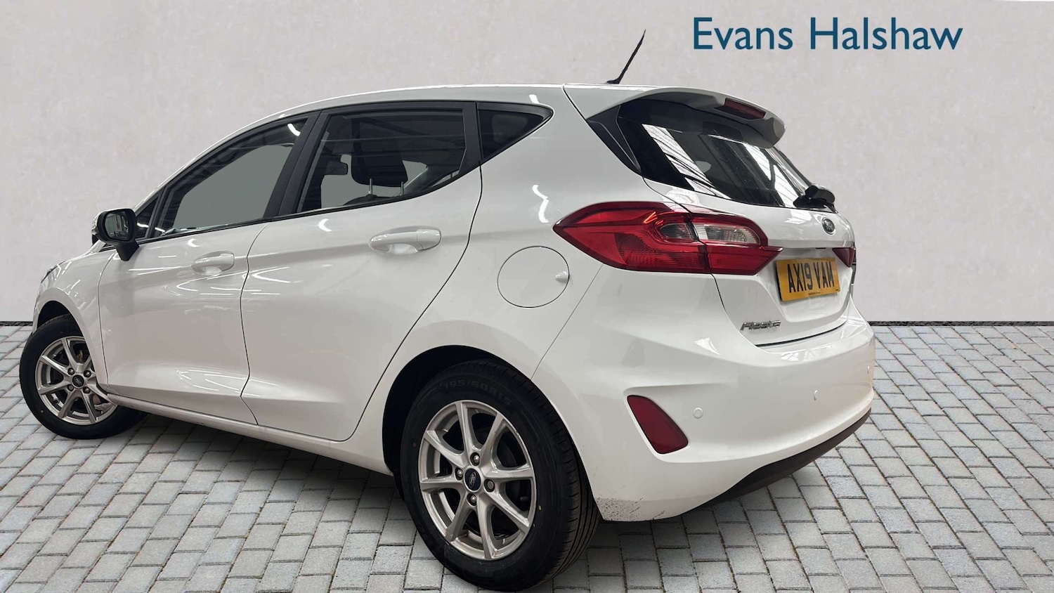 Used Ford Fiesta 2019 for sale - 77899259: Photo 2