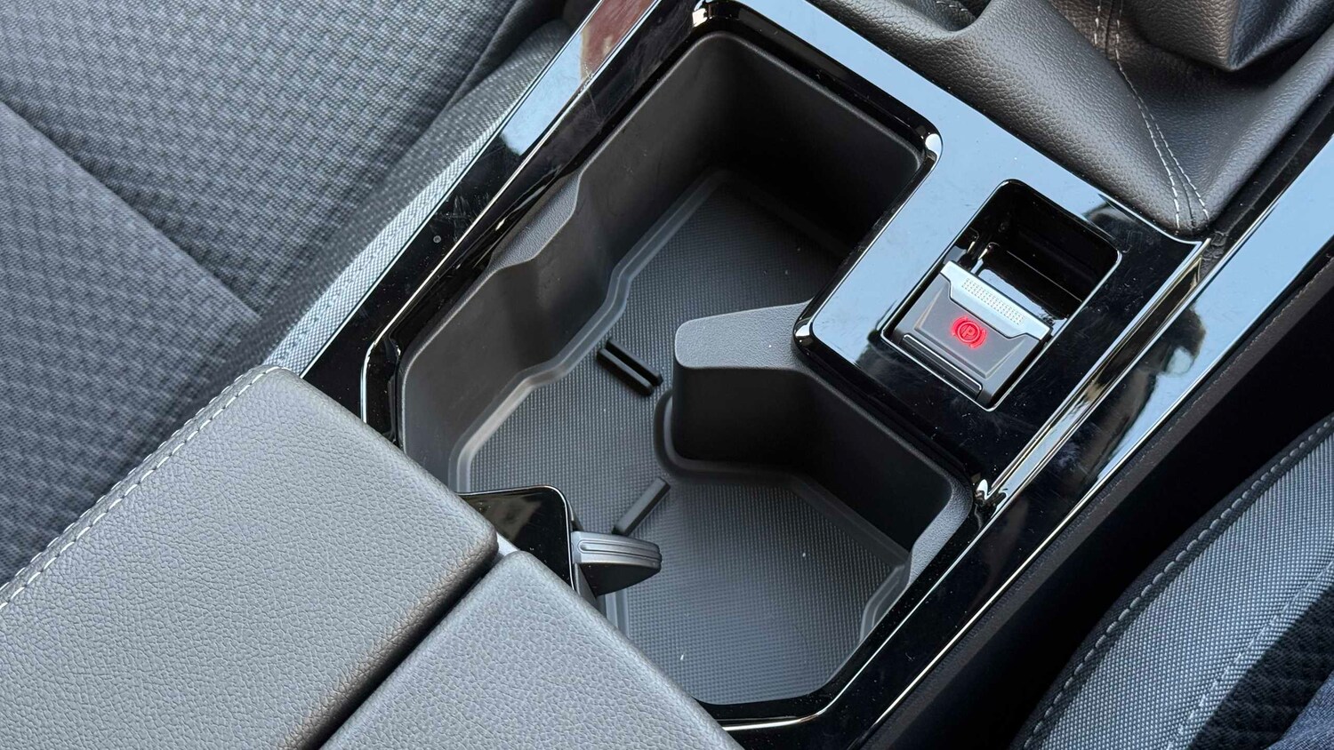 Used Vauxhall Astra for sale - 77859788: Photo 25