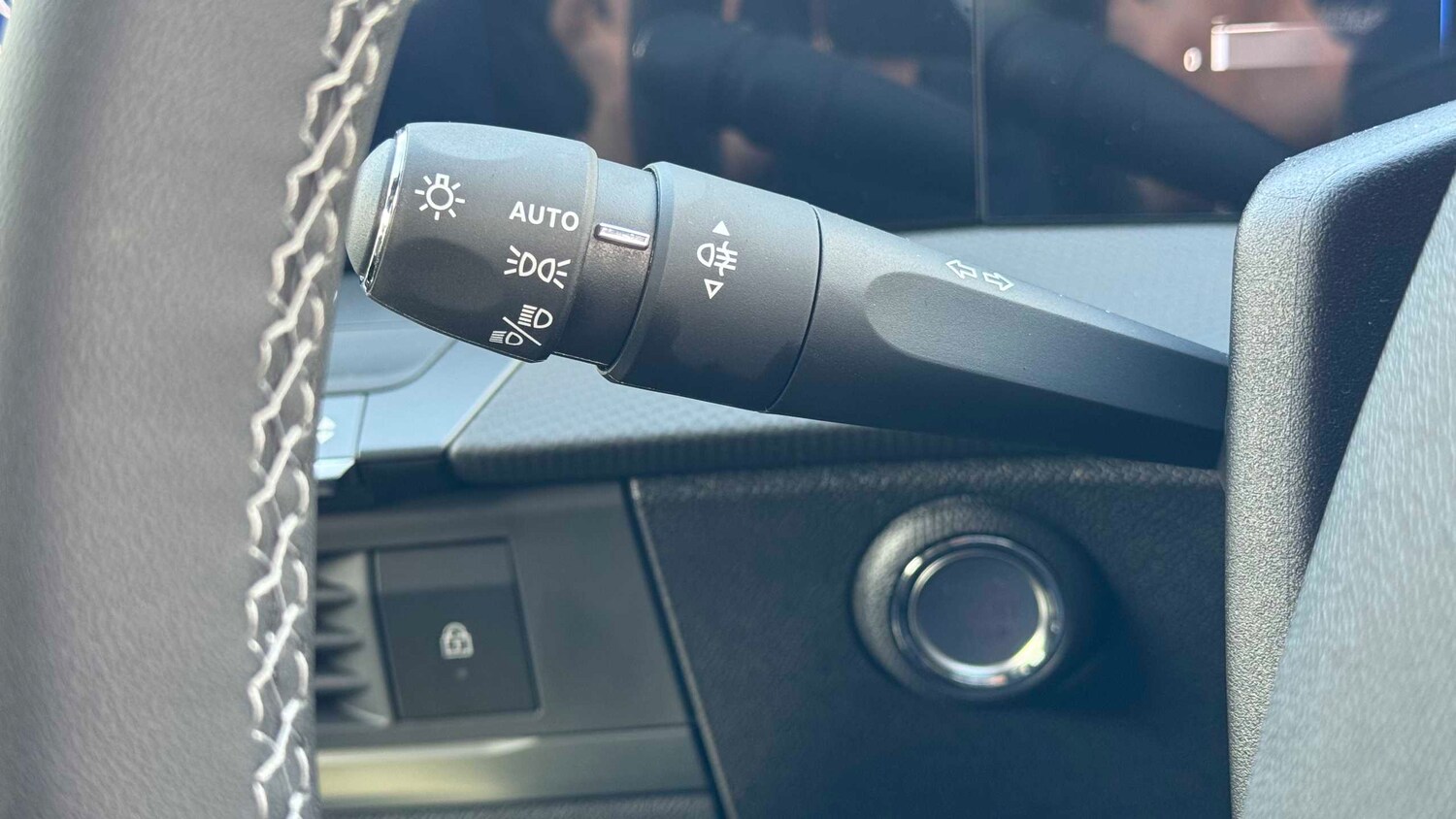 Used Vauxhall Astra for sale - 77859788: Photo 28