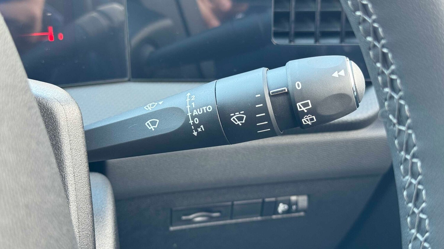 Used Vauxhall Astra for sale - 77859788: Photo 29