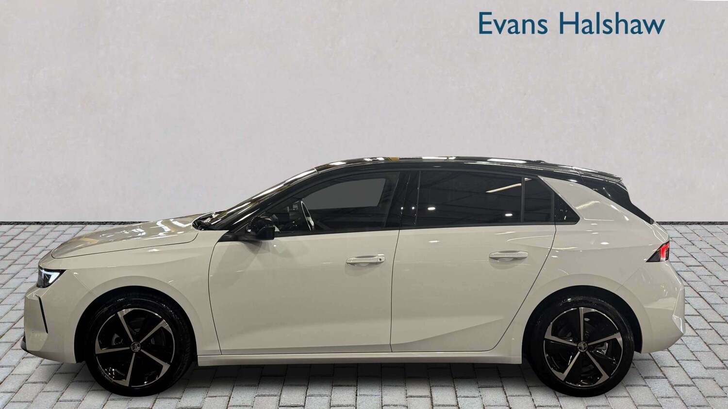 Used Vauxhall Astra for sale - 77859788: Photo 7