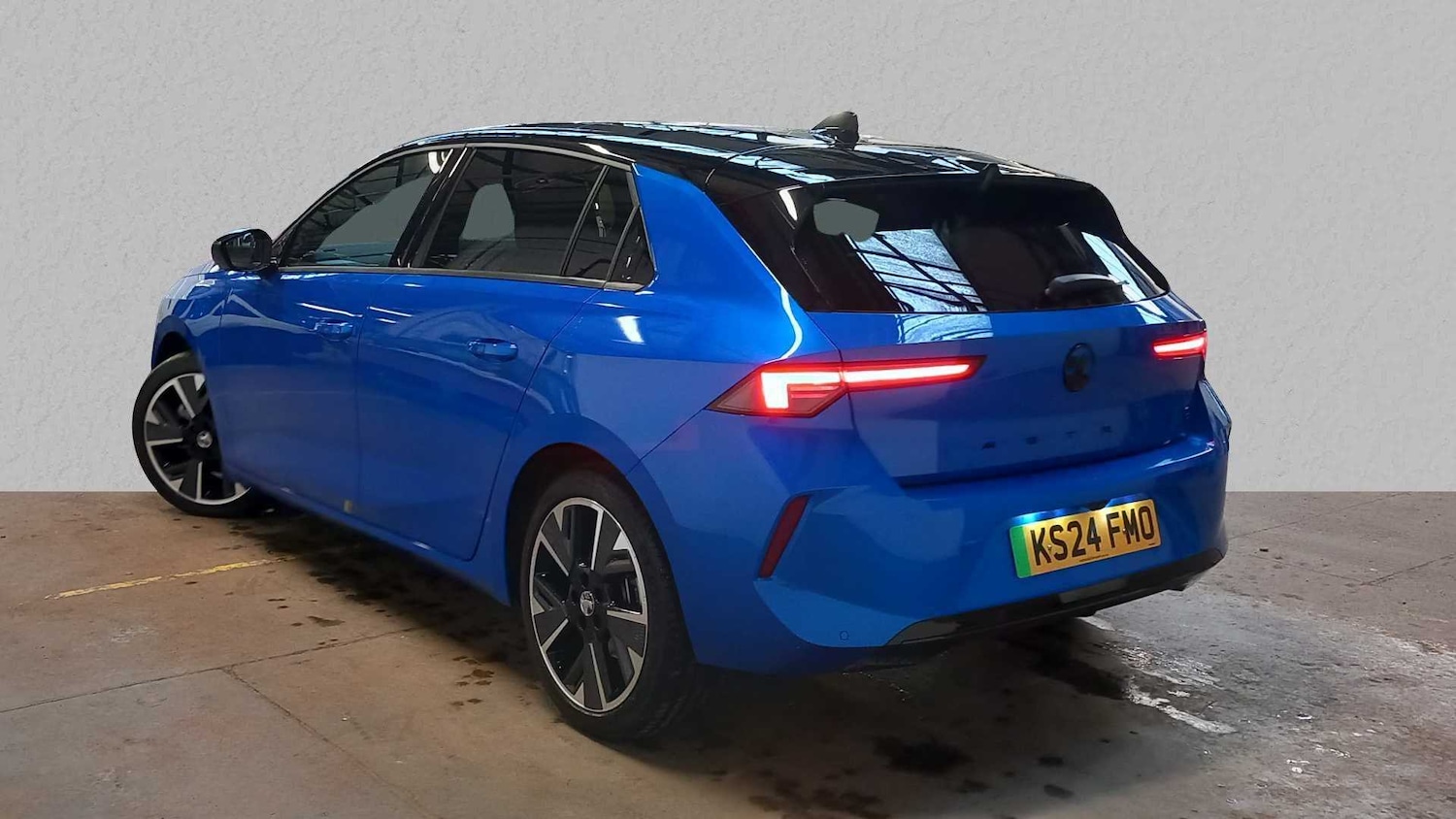 Used Vauxhall Astra 2024 for sale - 78060205: Photo 4