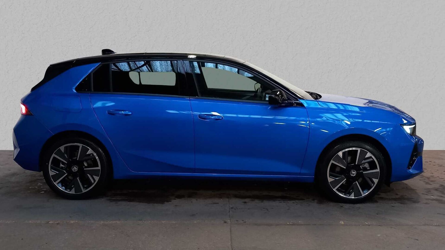 Used Vauxhall Astra 2024 for sale - 77857942: Photo 7