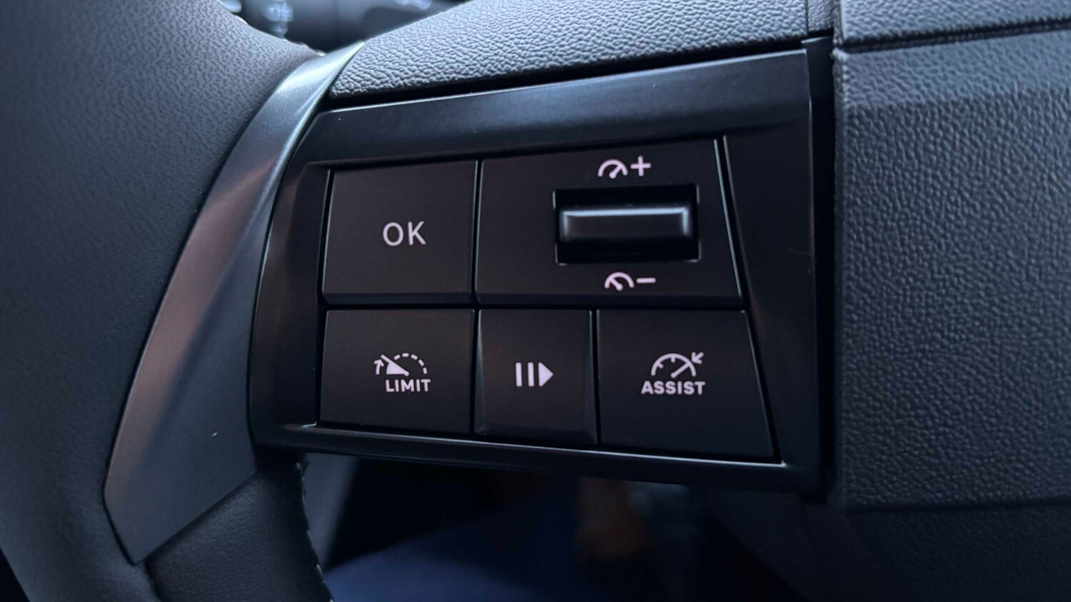 Used Vauxhall Mokka 2025 for sale - 77861111: Photo 14