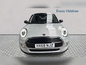 Used MINI Hatch 2019 for sale - 78834921: Photo