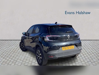 Used Renault Captur 2025 for sale - 78037729: Photo