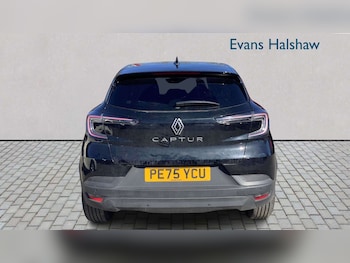 Used Renault Captur 2025 for sale - 78037729: Photo