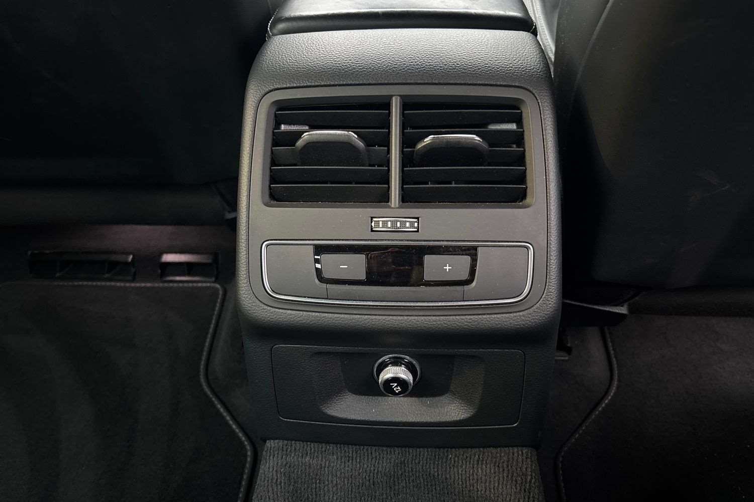 Used Audi A4 2019 for sale - 77856713: Photo 24