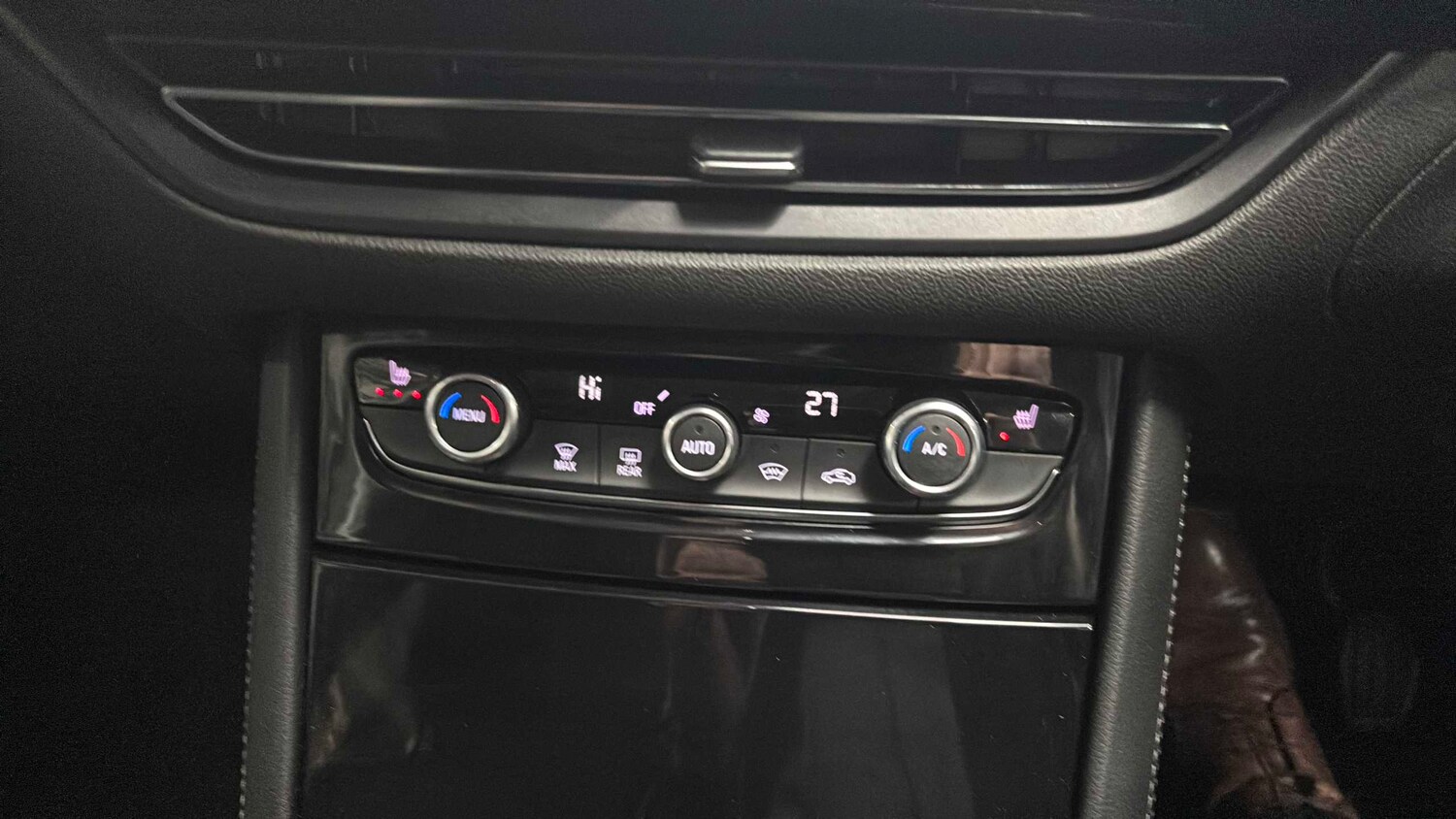 Used Vauxhall Grandland for sale - 77857810: Photo 12