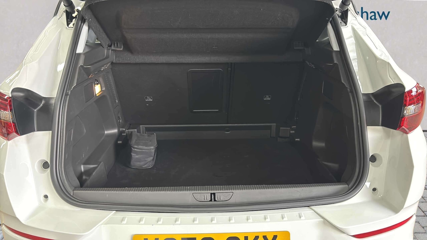 Used Vauxhall Grandland for sale - 77857810: Photo 7