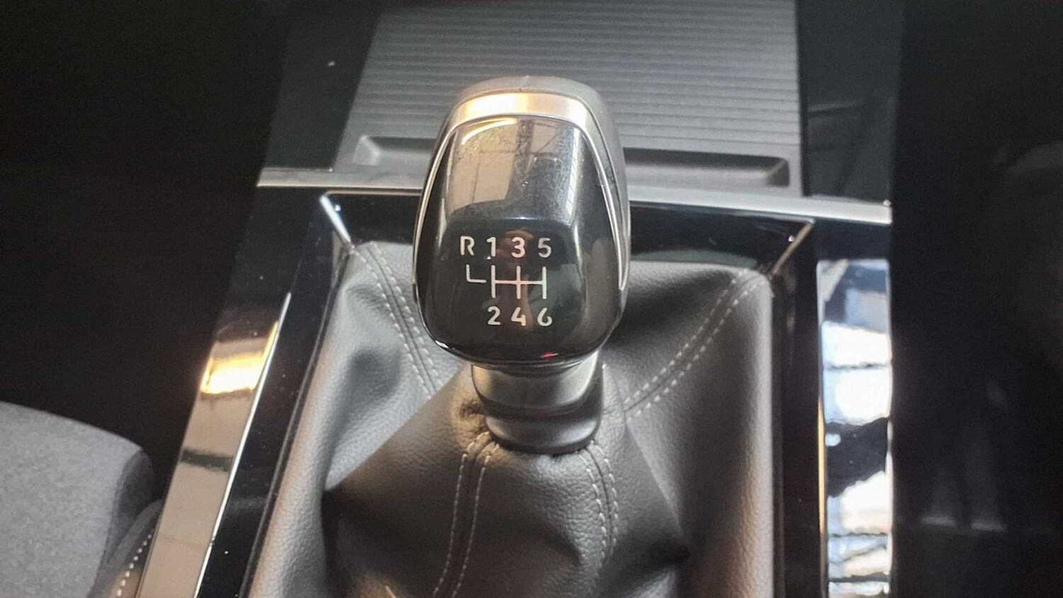 Used Vauxhall Astra for sale - 77862103: Photo 23