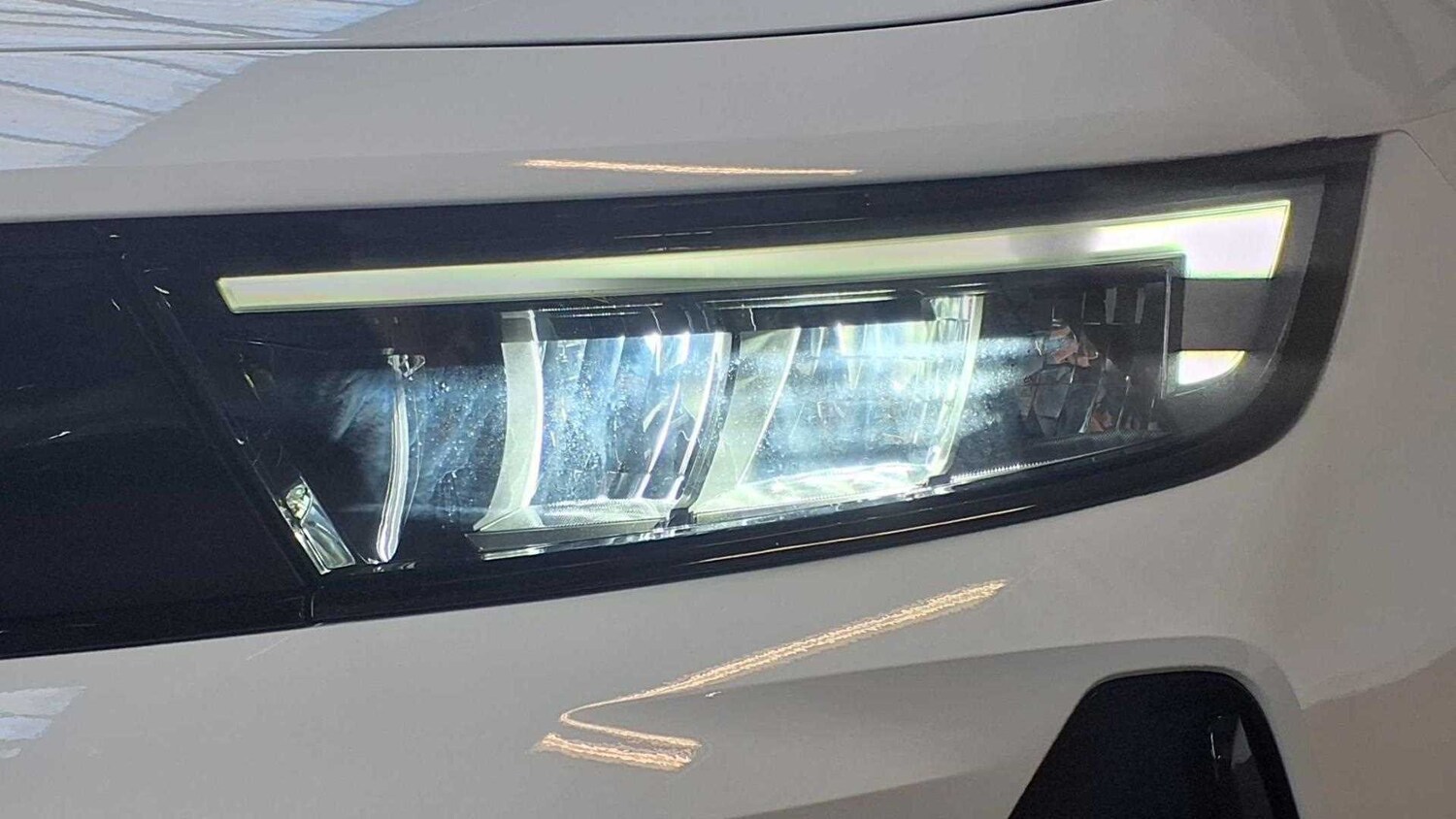 Used Vauxhall Astra for sale - 77862103: Photo 29