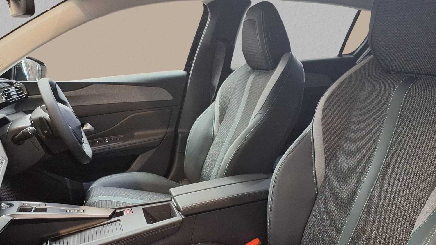 Used Peugeot 308 for sale - 77860839: Photo 16