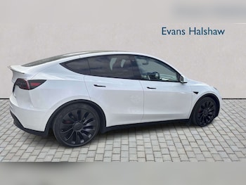 Used Tesla Model Y 2022 for sale - 79556191: Photo