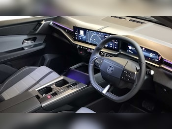 Used Vauxhall Grandland 2024 for sale - 77858863: Photo