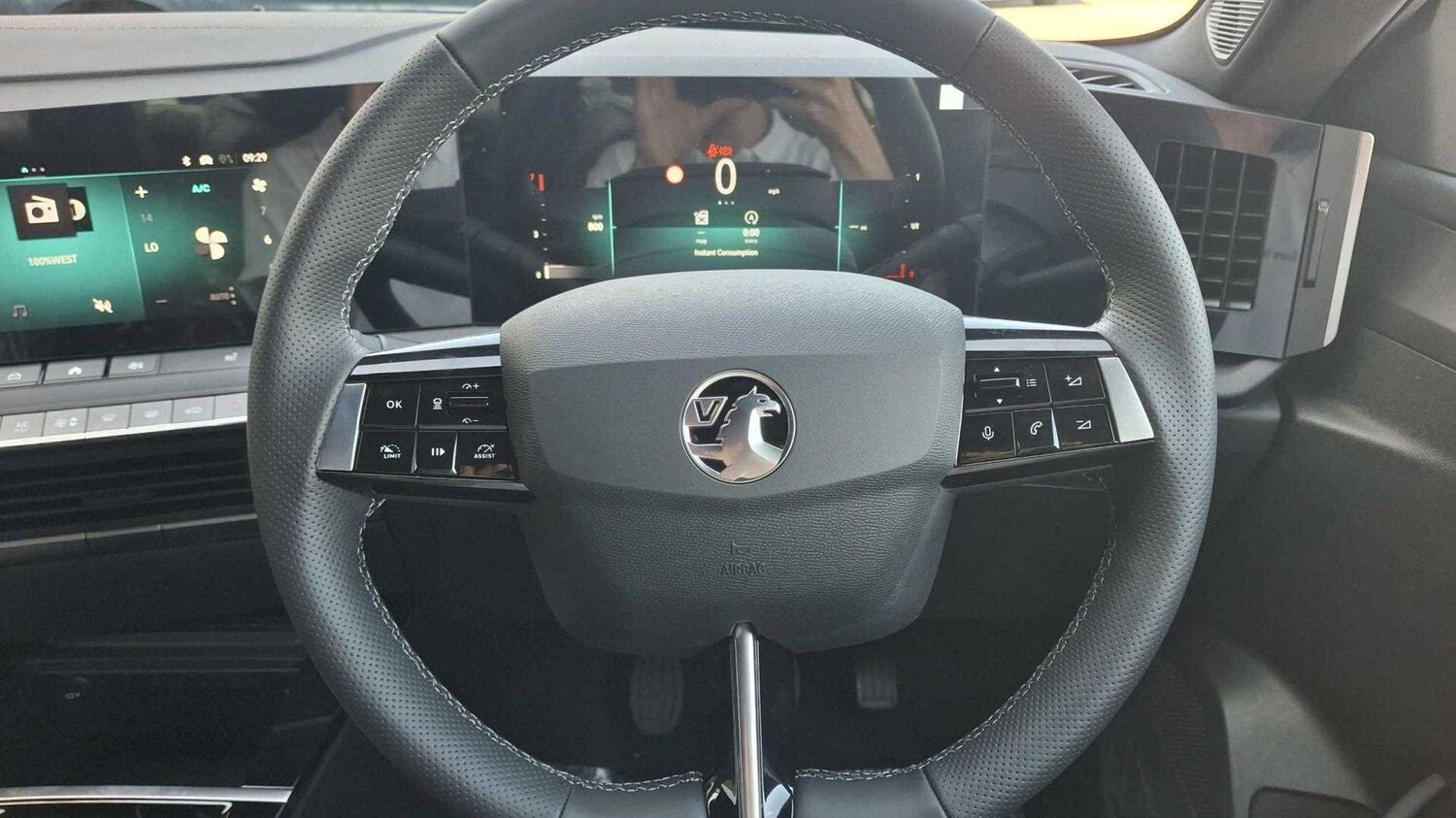 Used Vauxhall Astra for sale - 77862178: Photo 16