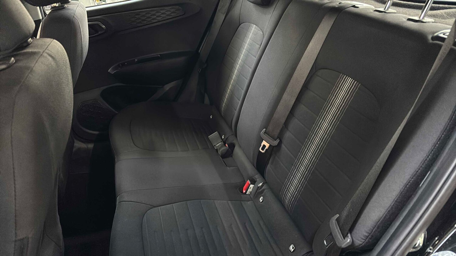 Used Hyundai i10 2024 for sale - 77856930: Photo 14