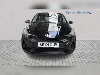 Used Hyundai i10 2024 for sale - 77856930: Photo