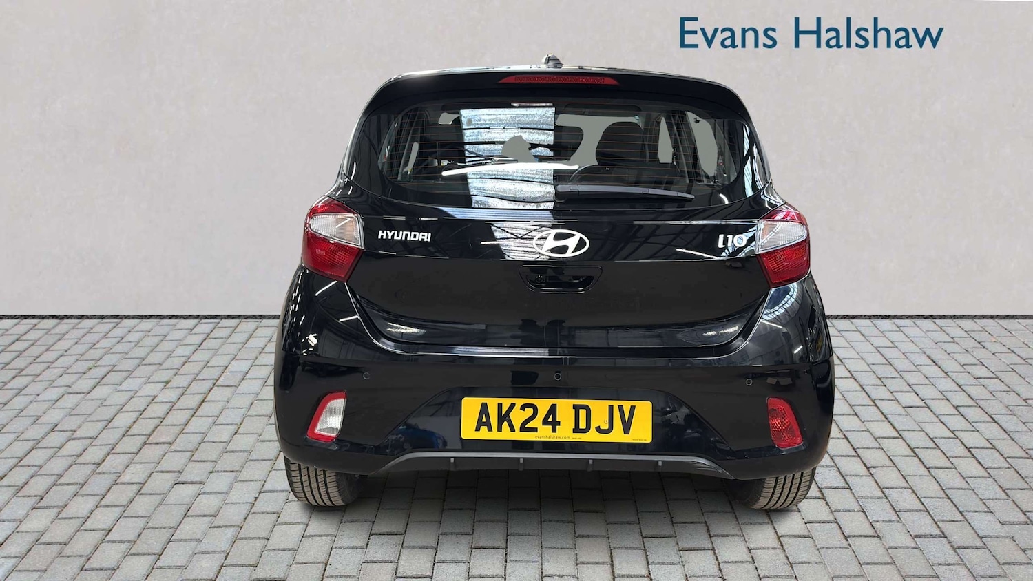 Used Hyundai i10 2024 for sale - 77856930: Photo 5