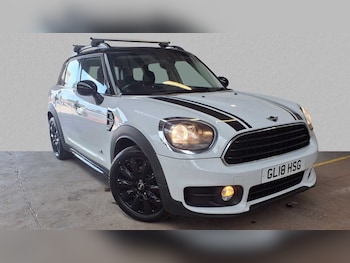 Used MINI Countryman 2018 for sale - 77996120: Photo