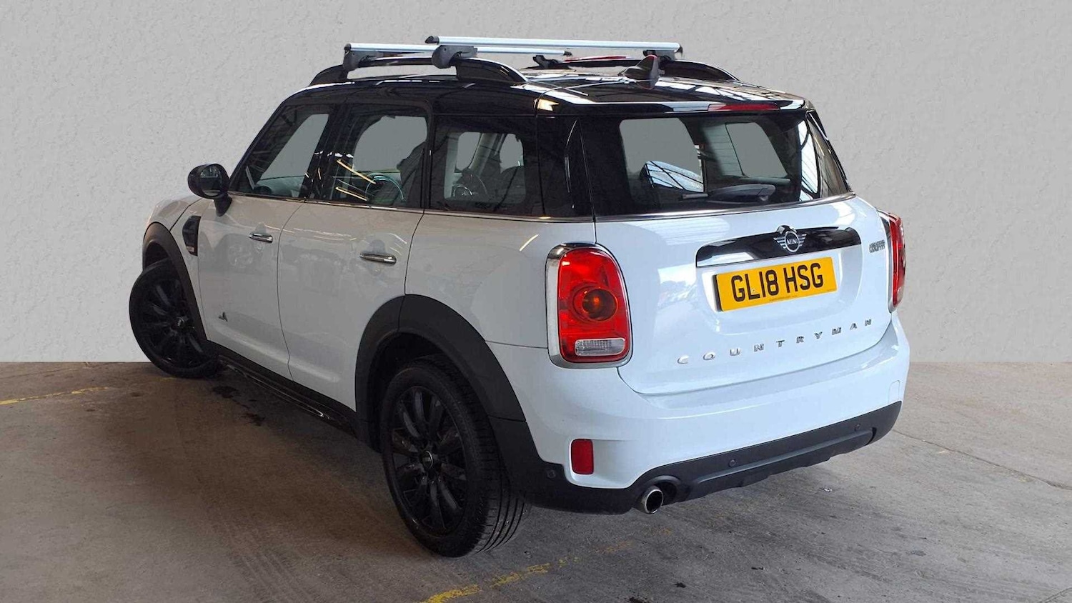 Used MINI Countryman 2018 for sale - 77996120: Photo 2