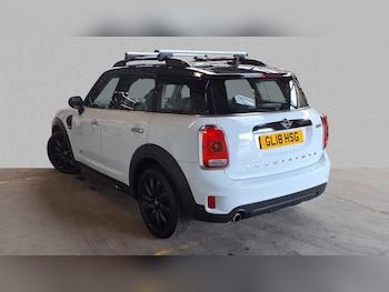 Used MINI Countryman 2018 for sale - 77996120: Photo