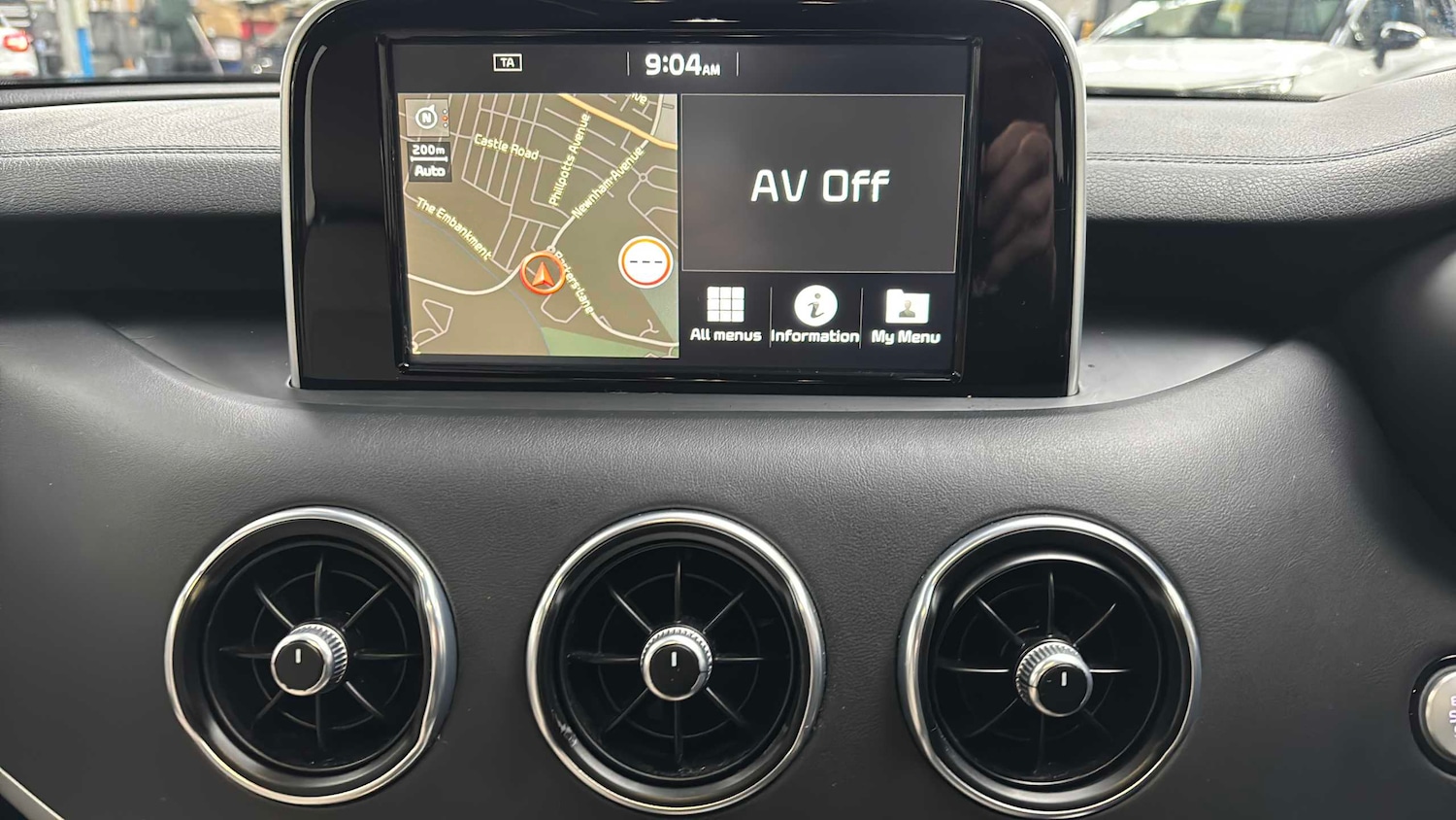 Used Kia Stinger 2017 for sale - 77859600: Photo 11