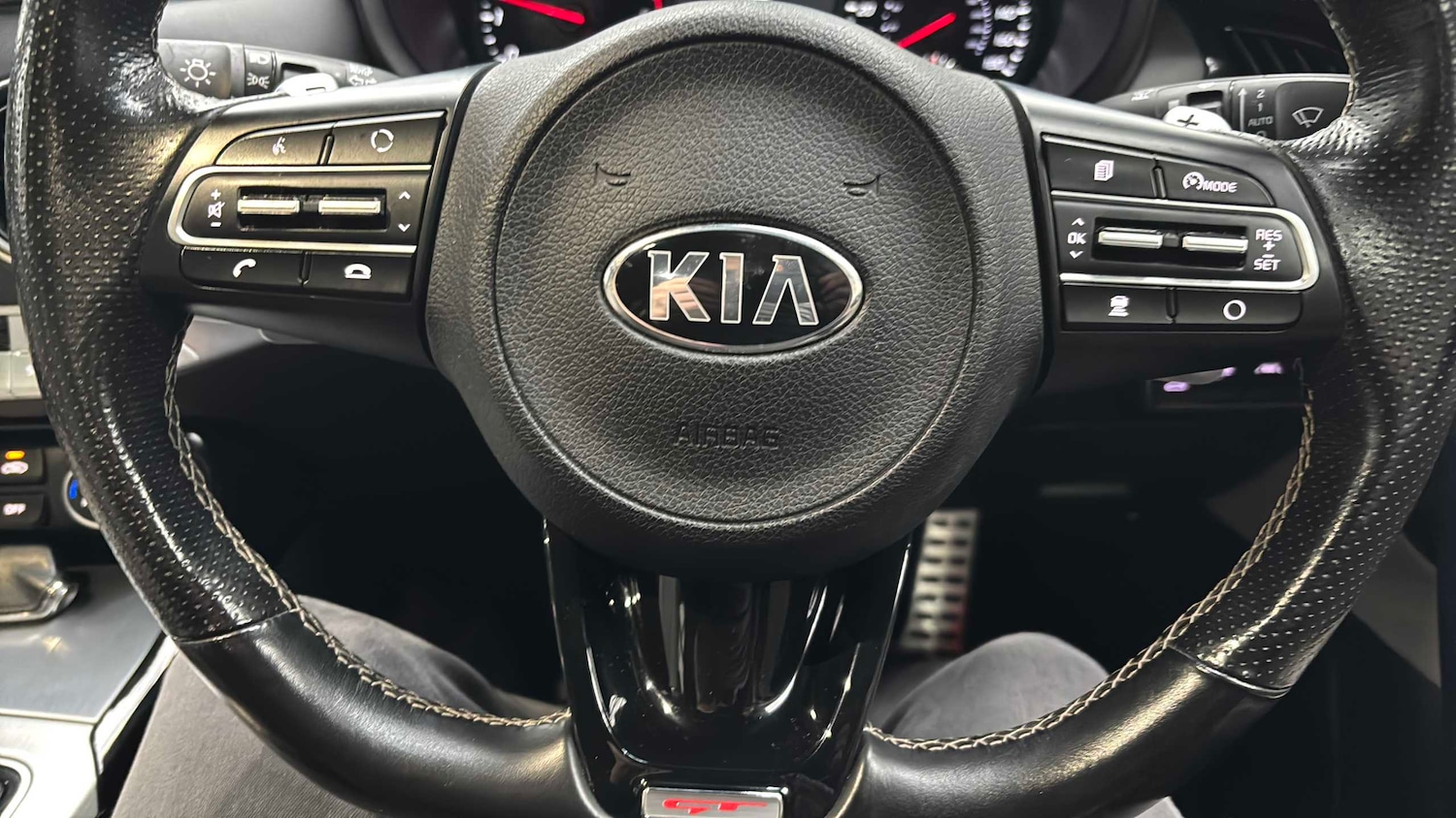 Used Kia Stinger 2017 for sale - 77859600: Photo 9